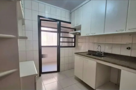 Apartamento à venda com 3 quartos, sendo 1 suíte, em Jardim das Vertentes, São Paulo, SP