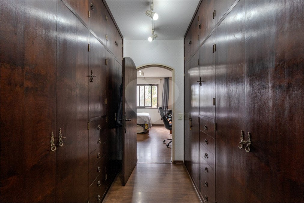 Apartamento à venda com 3 quartos, sendo 1 suíte,  em Granja Julieta, São Paulo, SP