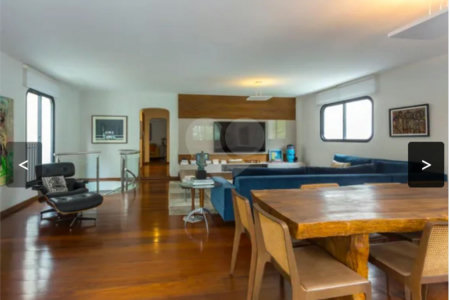 Duplex à venda com 5 quartos, sendo 4 suítes,  em Cerqueira César, São Paulo, SP