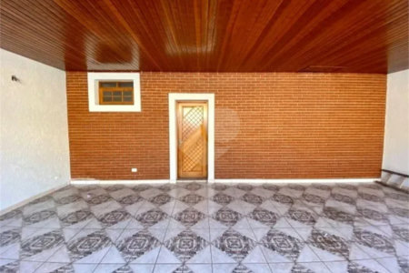Casa à venda com 4 quartos, sendo 2 suítes,  em Jardim da Fonte, Jundiaí, SP