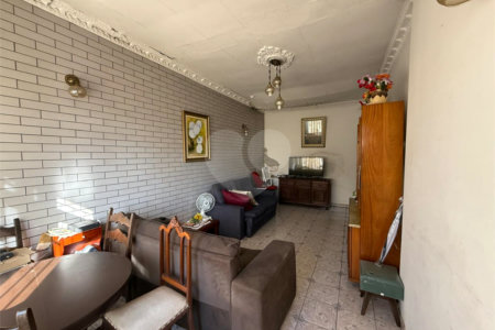 Terreno à venda com 2 quartos em Parada Inglesa, São Paulo, SP