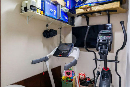Apartamento à venda com 3 quartos, sendo 1 suíte,  em Vila Andrade, São Paulo, SP