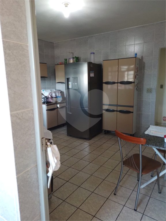 Sobrado à venda com 2 quartos em Jardim Peri, São Paulo, SP
