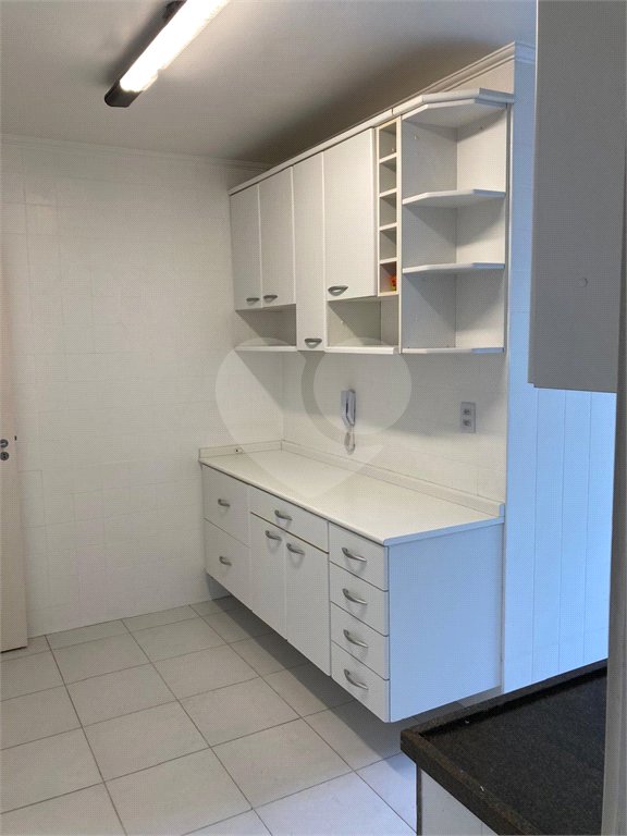 Apartamento para alugar com 3 quartos, sendo 1 suíte,  em Jardim Paulista, São Paulo, SP