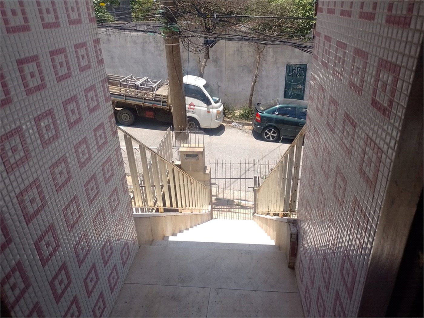 Sobrado à venda com 5 quartos em Parada Inglesa, São Paulo, SP