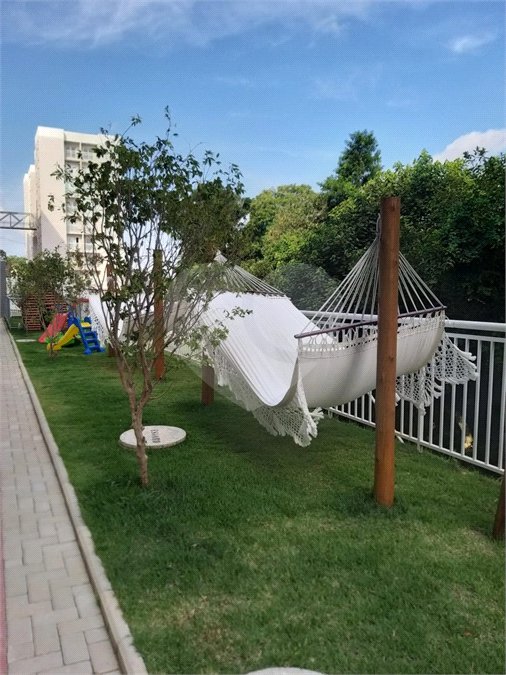 Apartamento à venda com 2 quartos em Jardim Barro Branco, Cotia, SP