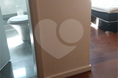 Apartamento à venda ou para alugar com 5 quartos, sendo 3 suítes,  em Tatuapé, São Paulo, SP