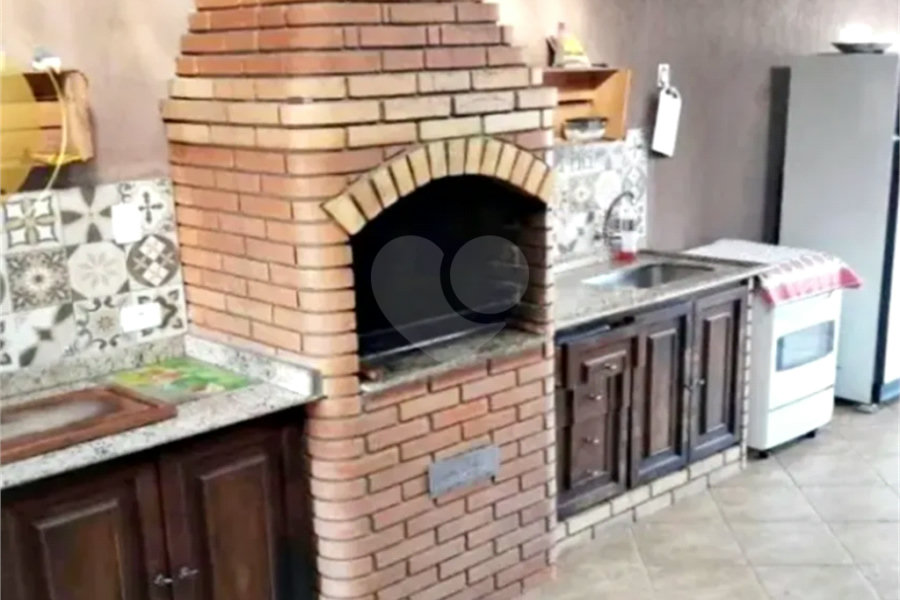 Sobrado à venda com 3 quartos, sendo 1 suíte,  em Vila Palmeiras, São Paulo, SP
