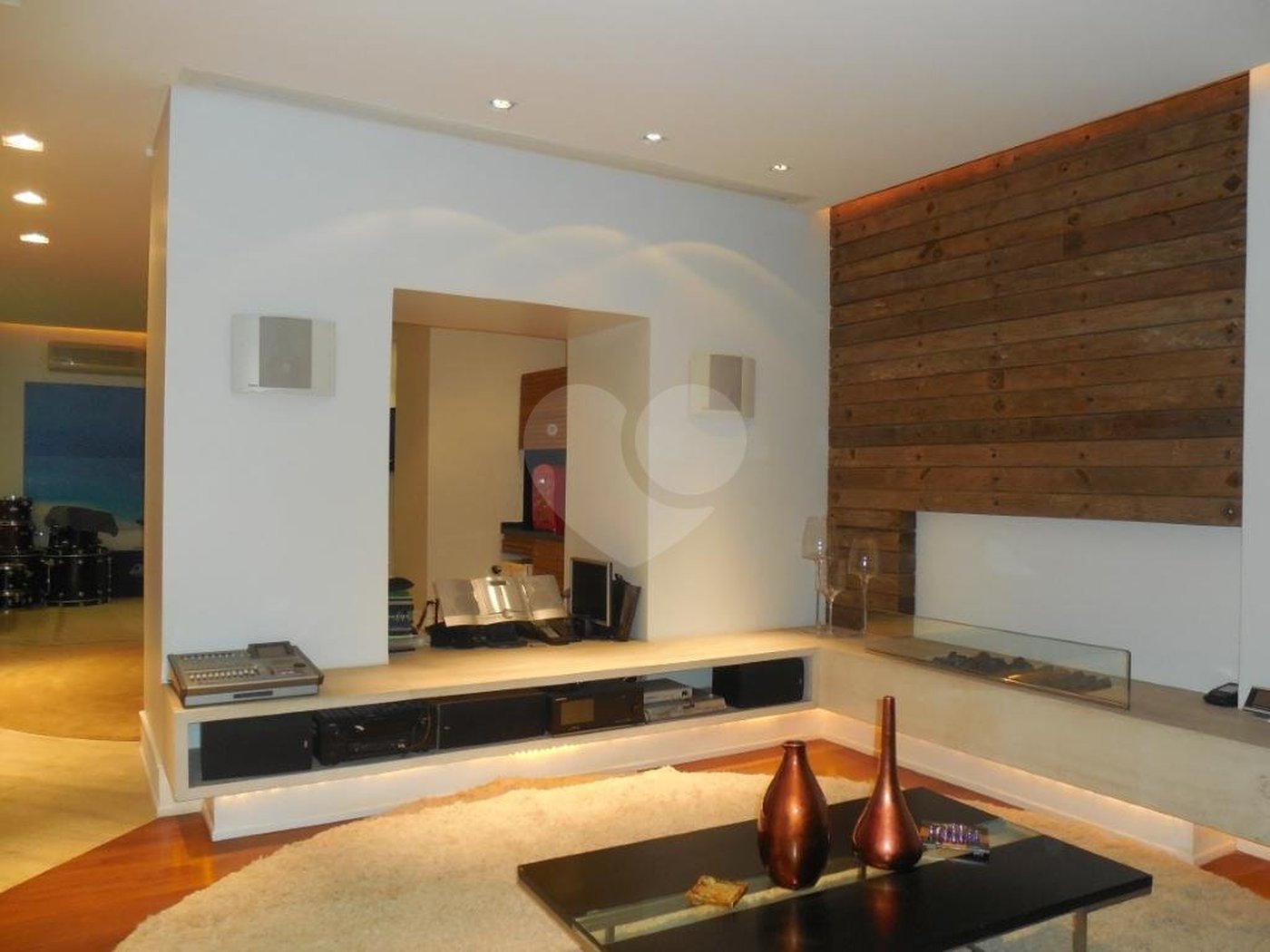 Casa à venda ou para alugar com 4 suítes no condomínio Villa Imperial, São Paulo - SP