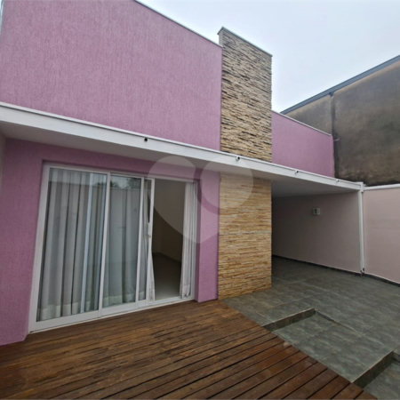 Casa à venda ou para alugar com 3 quartos, sendo 1 suíte, em Vila Aparecida, Itapetininga, SP