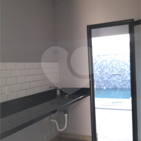 Casa à venda com 3 suítes no condomínio Jardim Laguna, Indaiatuba - SP