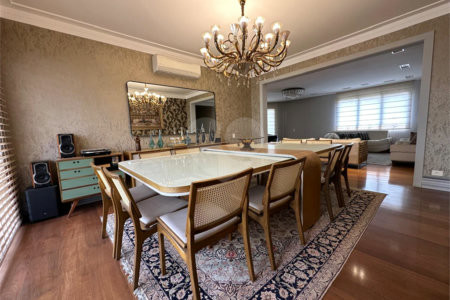 Apartamento à venda com 4 suítes em Tatuapé, São Paulo, SP