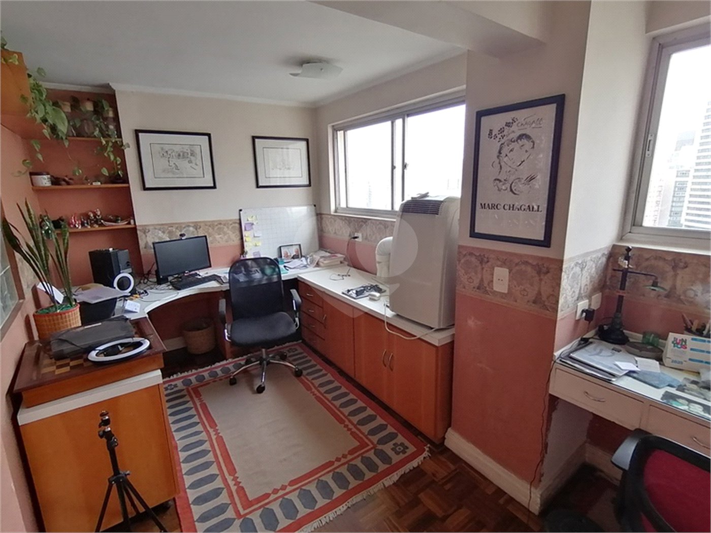 Apartamento à venda com 3 quartos, sendo 1 suíte, em Jardim Paulista, São Paulo, SP