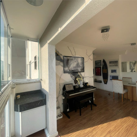 Apartamento à venda com 2 quartos, sendo 1 suíte,  em Vila América, Santo André, SP