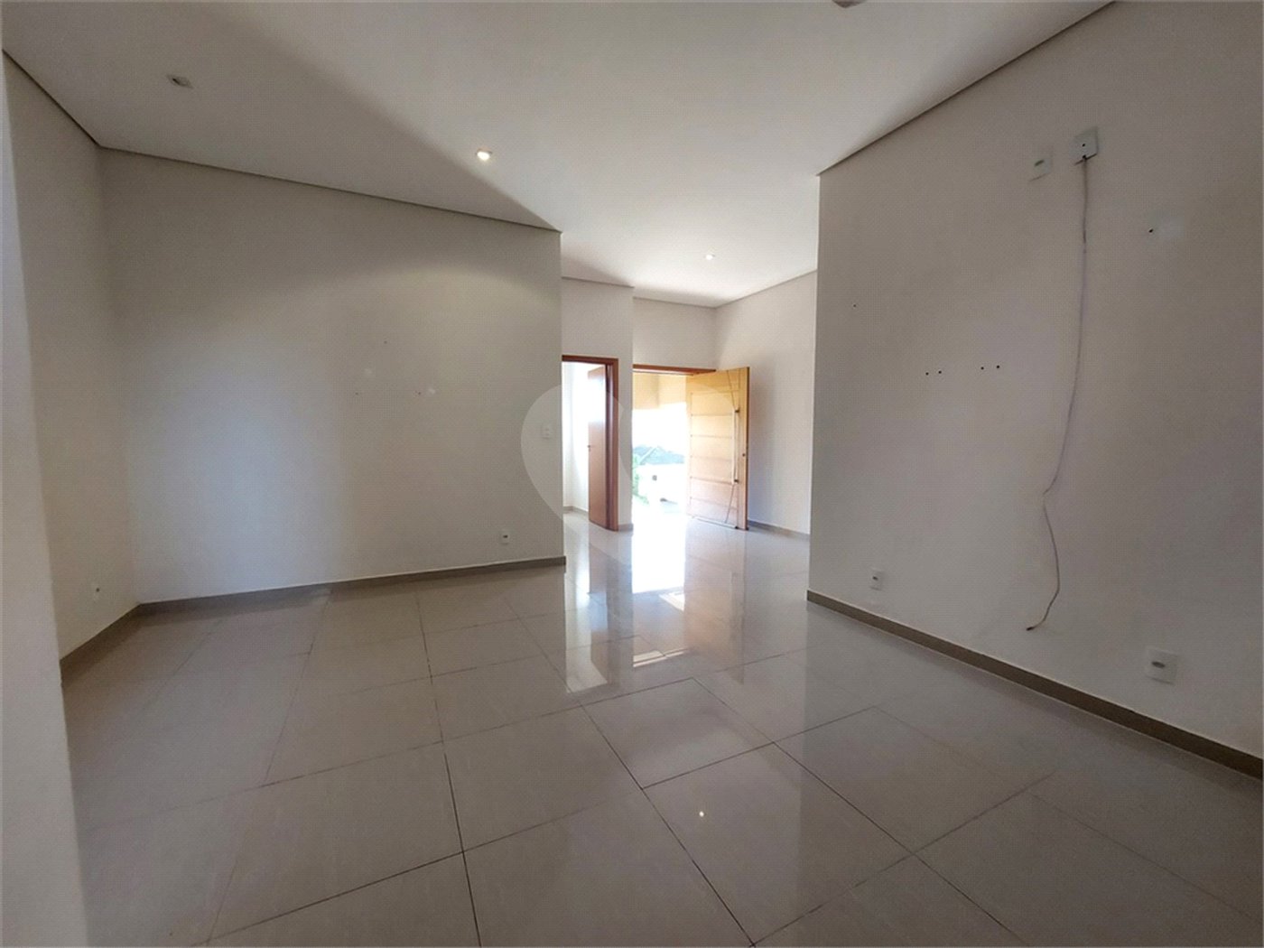 Casa à venda com 3 suítes no condomínio Villaggio Di Napoli Valinhos, Valinhos - SP