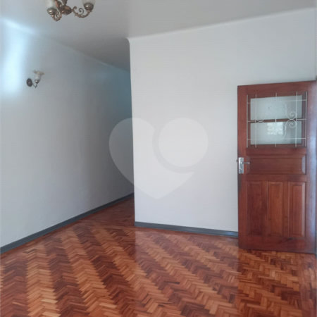 Casa à venda com 3 quartos no Centro, Itapetininga, SP