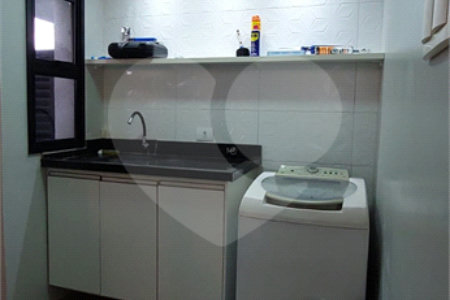Casa para alugar com 5 quartos, sendo 1 suíte, no condomínio Figueira Garden, Atibaia - SP