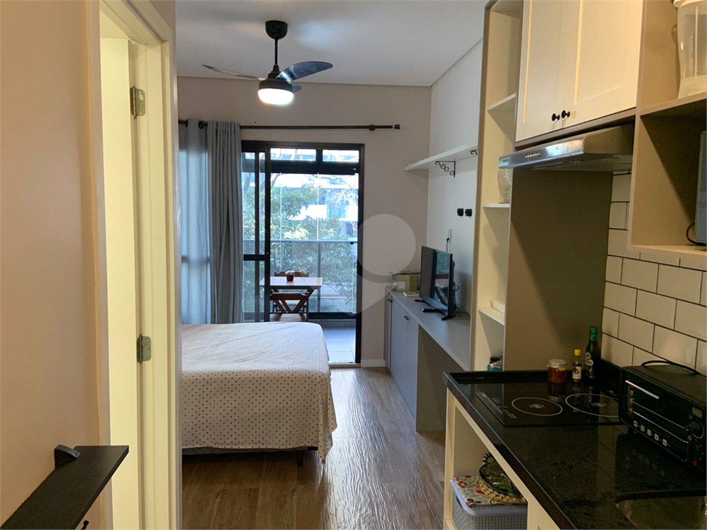 Apartamento à venda ou para alugar com 1 quarto em Pinheiros, São Paulo, SP