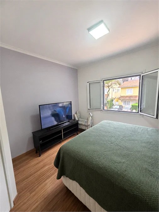 Casa à venda com 3 quartos, sendo 1 suíte, no condomínio Vilagio Viccino, São Paulo - SP