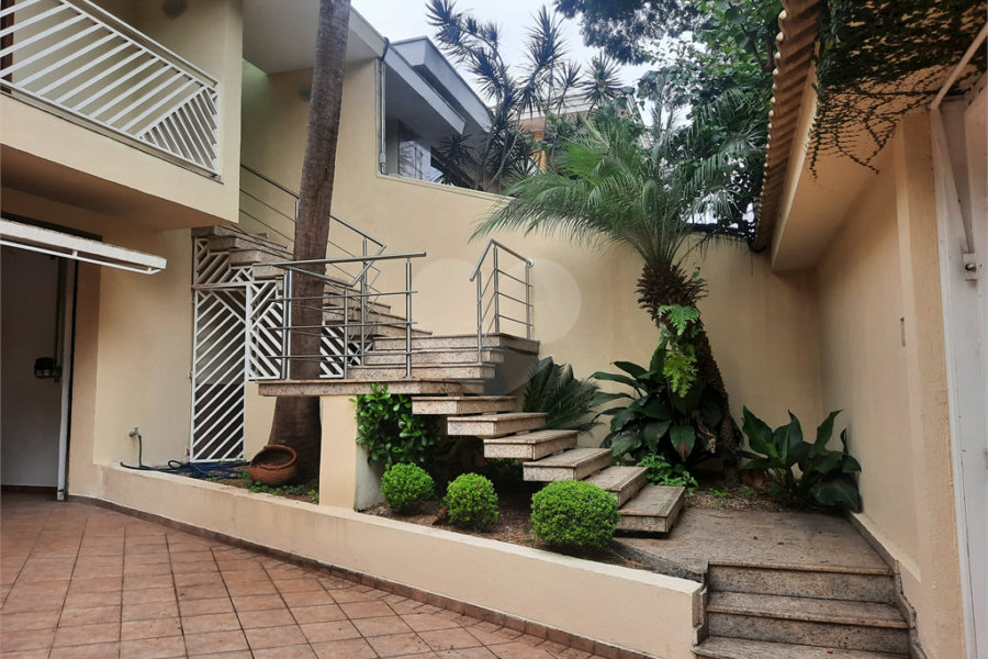 Sobrado à venda com 4 suítes em Tremembé, São Paulo, SP