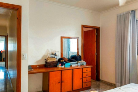 Casa à venda com 3 quartos, sendo 2 suítes, em Jardim Embaixador, Sorocaba, SP