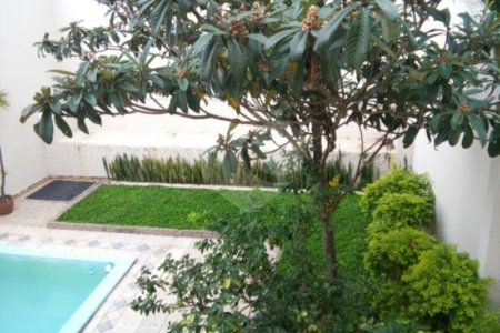 Casa à venda com 4 quartos, sendo 3 suítes, em Jardim Leonor, São Paulo, SP