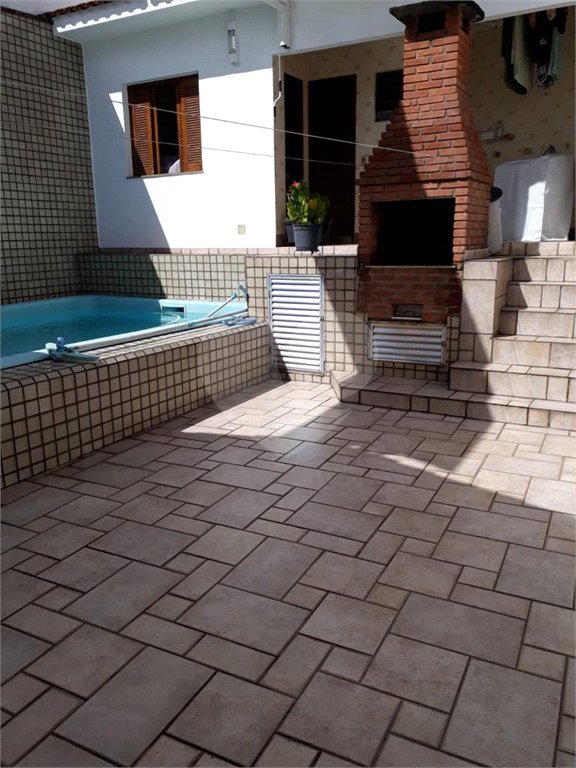 Casa à venda com 3 quartos, sendo 2 suítes, em Parada Inglesa, São Paulo, SP