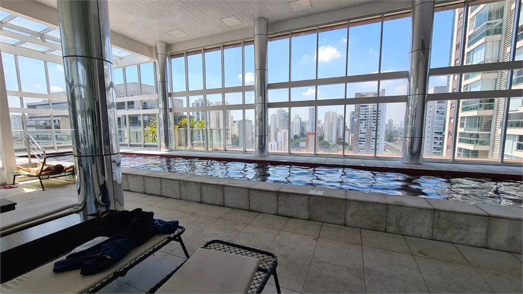 Apartamento à venda com 1 quarto em Cidade Monções, São Paulo, SP