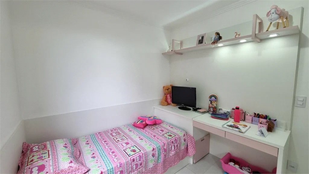 Apartamento à venda com 3 quartos, sendo 1 suíte, em Jardim Esmeralda, São Paulo, SP