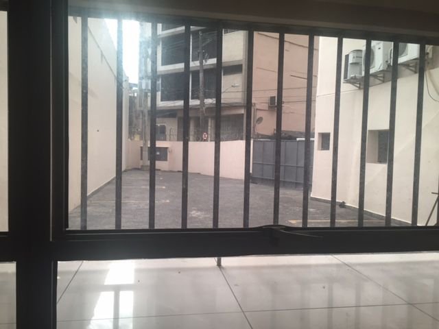 Prédio Comercial de Grande Porte no Centro Histórico de Santos para Venda Ou Aluguel