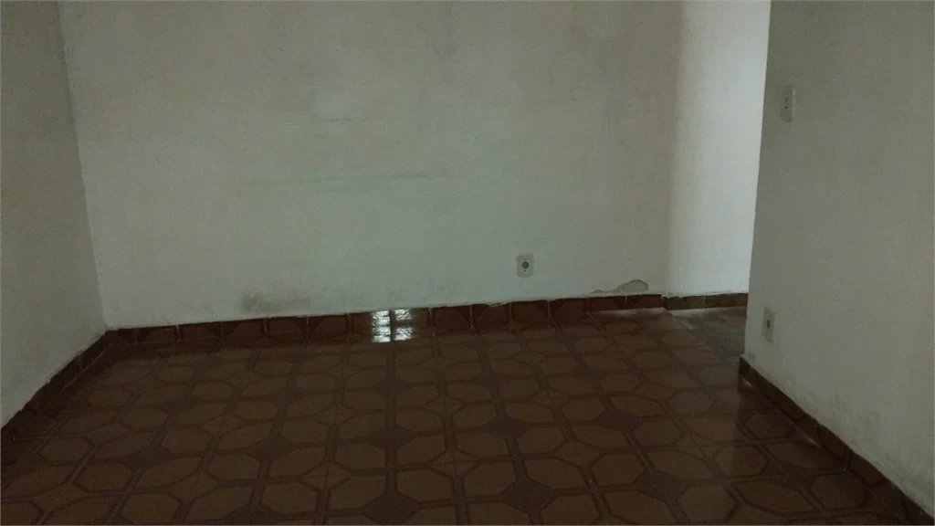 Sobrado à venda com 3 quartos em Jardim Odete, São Paulo, SP