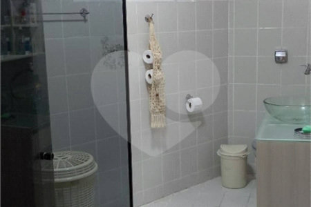 Casa à venda com 3 quartos, sendo 1 suíte, em Jardim Rodeio, Mogi das Cruzes, SP