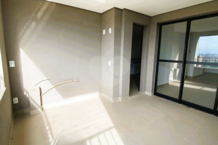 Apartamento à venda com 3 suítes em Parque Morumbi, Votorantim, SP