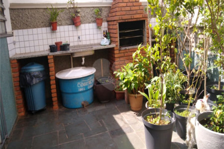 Sobrado à venda com 3 quartos, sendo 1 suíte, em Alto da Boa Vista, São Paulo, SP