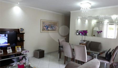 Casa em condomínio à venda ou para alugar com 3 quartos, sendo 1 suíte,  em Horto, São Paulo, SP