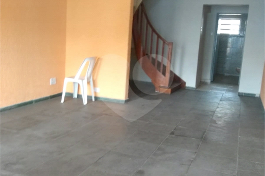 Sobrado à venda ou para alugar com 2 quartos, sendo 1 suíte, em Santana, São Paulo, SP
