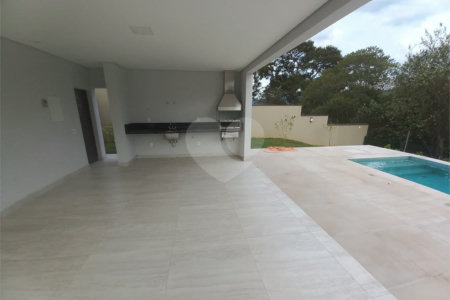 Casa à venda com 4 suítes em Paineiras, Itupeva, SP