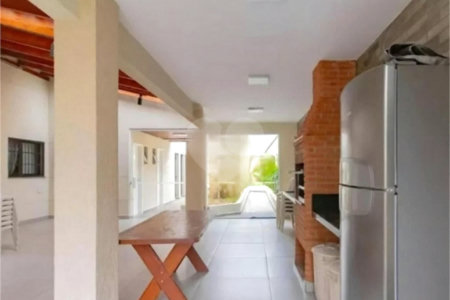 Apartamento a venda na Saúde de 80 metros com 3 dormitórios 1 suíte, 2 vagas e Depósito.