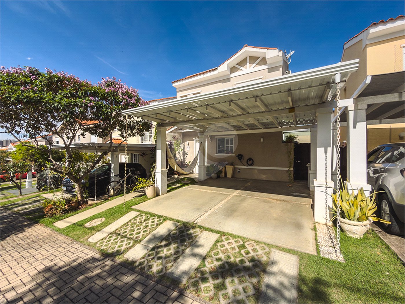 Casa à venda com 3 quartos, sendo 1 suíte, no condomínio Casa Bella Bosque Residencial, Indaiatuba - SP