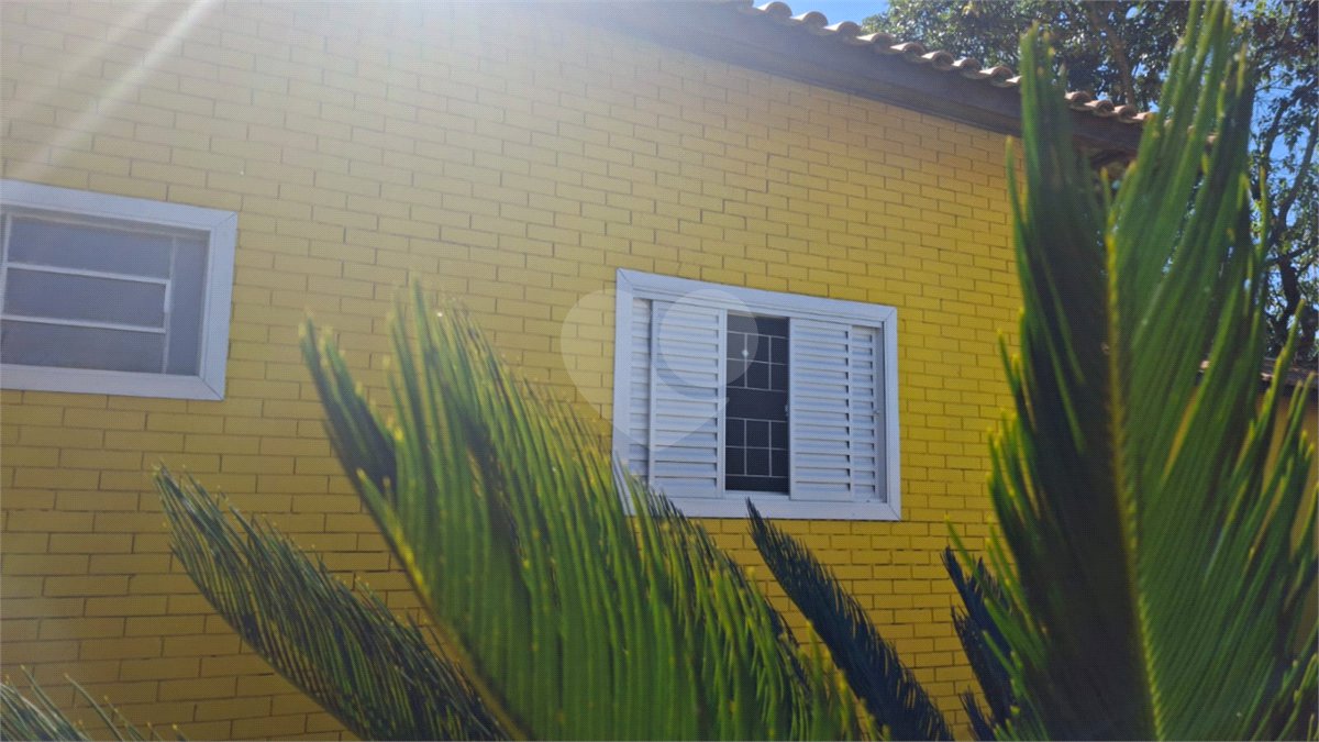 Chácara à venda com 3 suítes em Vila Xisto, São Miguel Arcanjo, SP