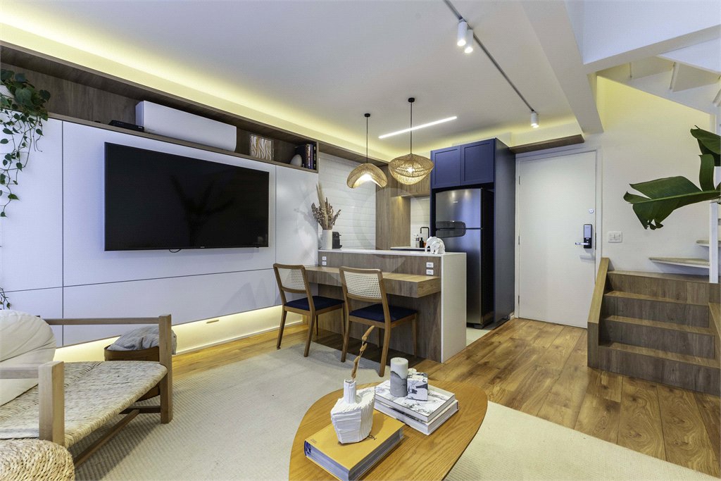 Duplex à venda com 1 suíte em Vila Nova Conceição, São Paulo, SP