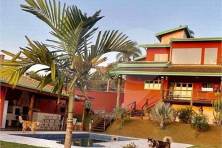 Casa à venda com 3 suítes no condomínio Chacarás Bela Vista, Mairiporã - SP