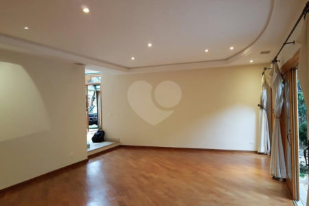 Casa à venda com 4 suítes no condomínio Jardim das Azaléias, São Paulo - SP