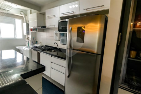 Apartamento à venda com 2 quartos, sendo 1 suíte, em Parque Reboucas, São Paulo, SP