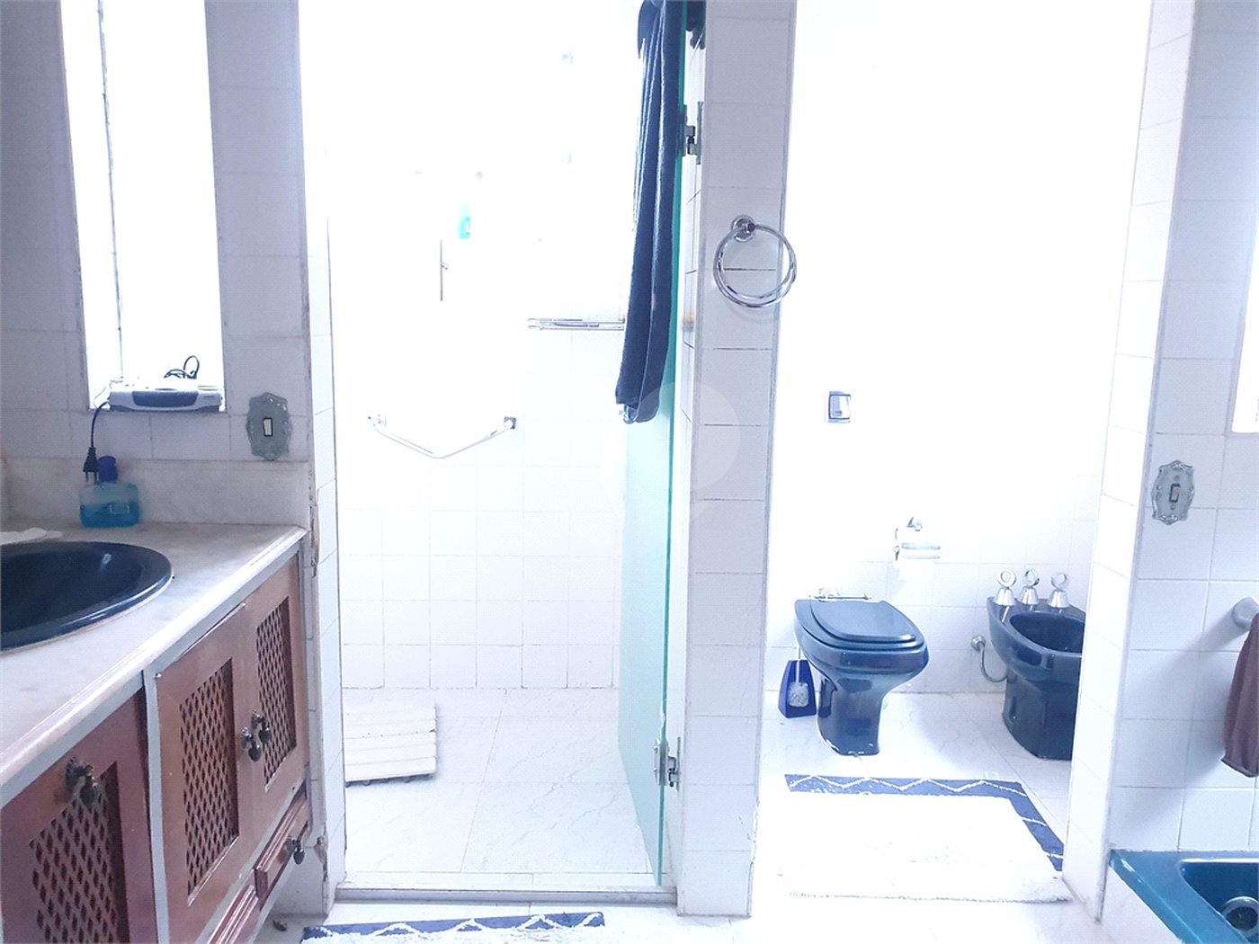 Casa à venda com 4 quartos, sendo 1 suíte, em Interlagos, São Paulo, SP