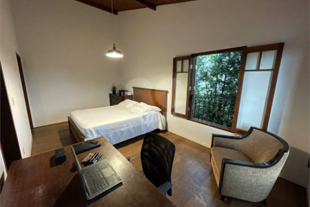 CASA CONDOMINIO DAMHA II
