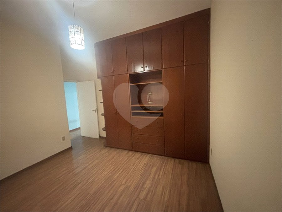 Casa à venda com 3 quartos, sendo 1 suíte, em Vila Boaventura, Jundiaí, SP