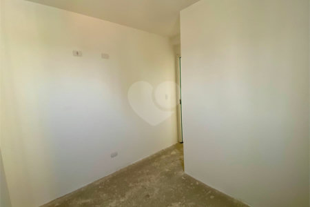 Apartamento à venda com 2 quartos, sendo 1 suíte, em Vila Galvão, Guarulhos, SP