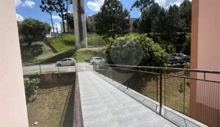 Apartamento à venda com 2 quartos em Jardim Arco-íris, Cotia, SP