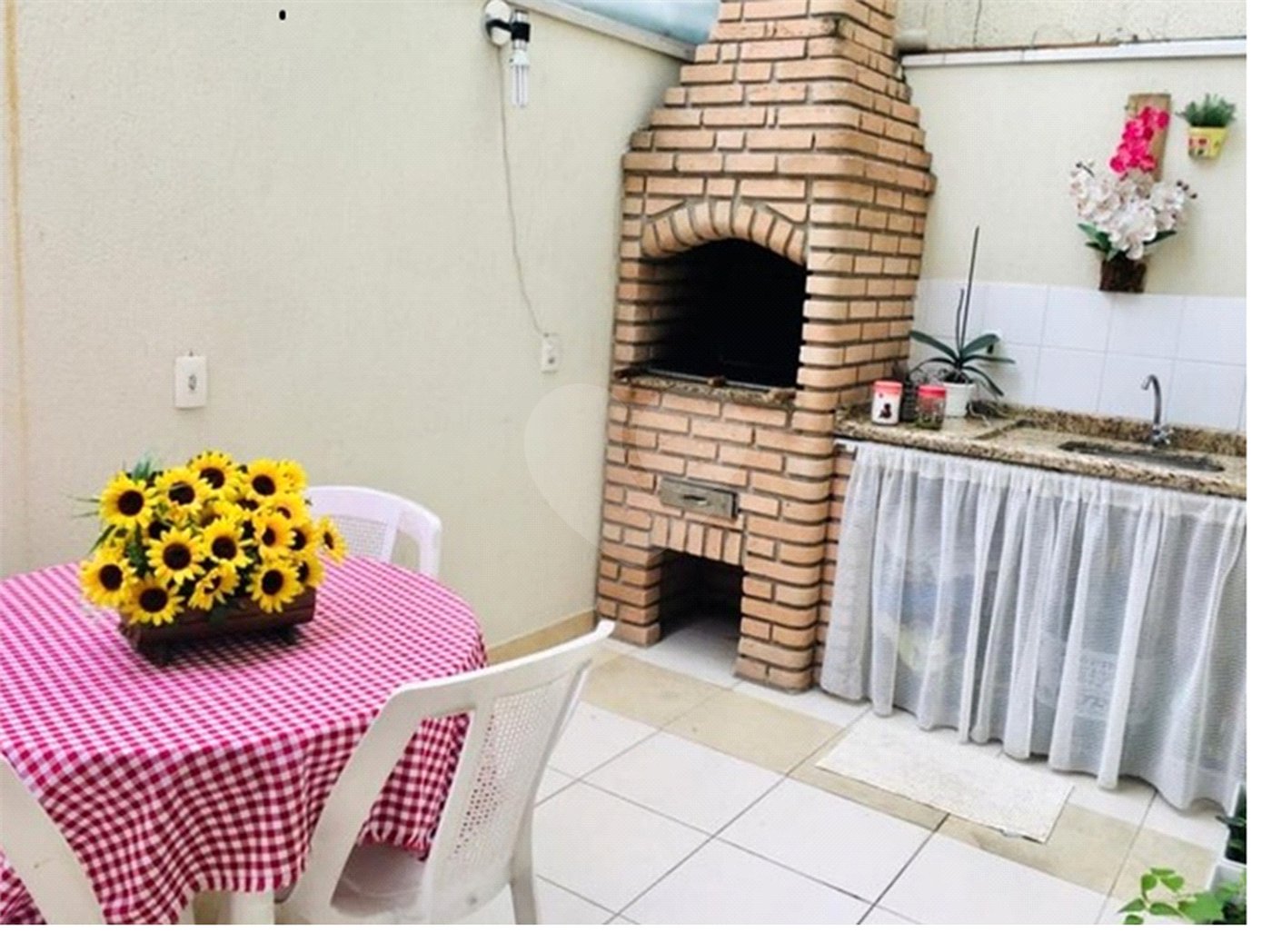 Sobrado à venda com 3 quartos, sendo 1 suíte, em Jaçanã, São Paulo, SP